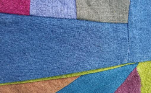 Fashion with pieces of cloth: Patchwork